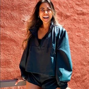 Girlfriend hummingbird half zip windbreaker